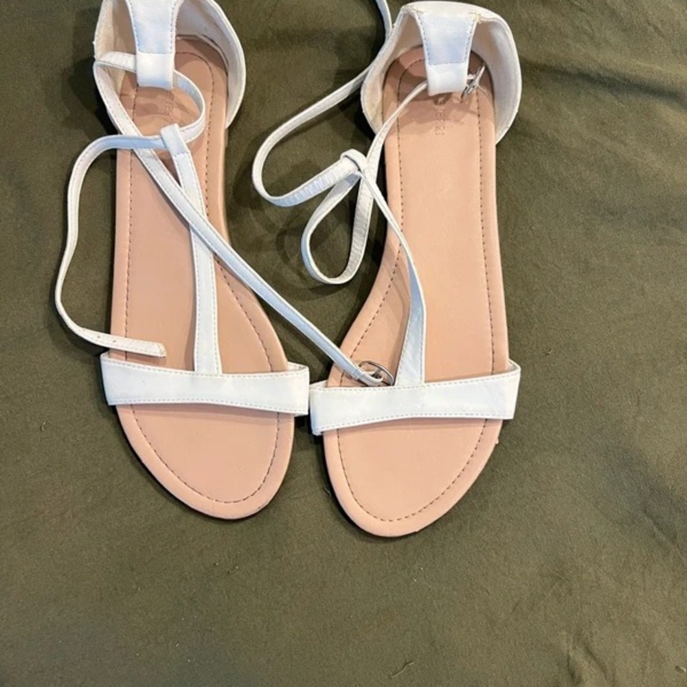 Women’s White Strappy Ankle-Tie Sandals - Picture 3 of 3